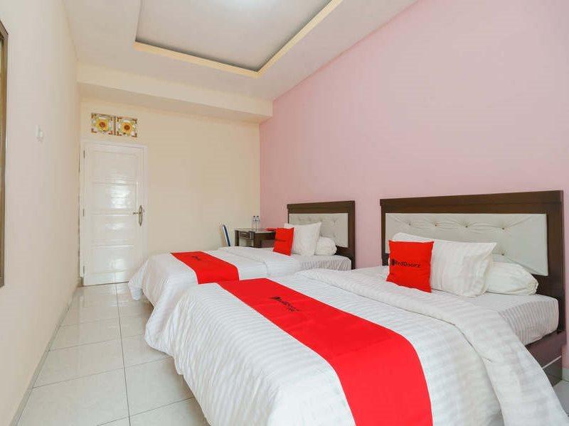 Hotel Reddoorz Syariah Near Simpang Sekip Palembang Zewnętrze zdjęcie