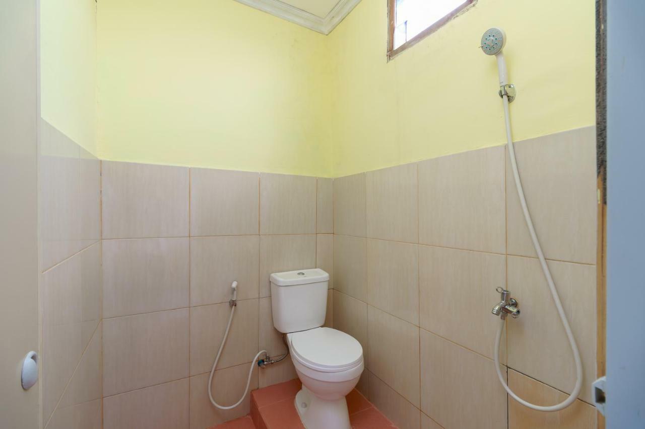 Hotel Reddoorz Syariah Near Simpang Sekip Palembang Zewnętrze zdjęcie