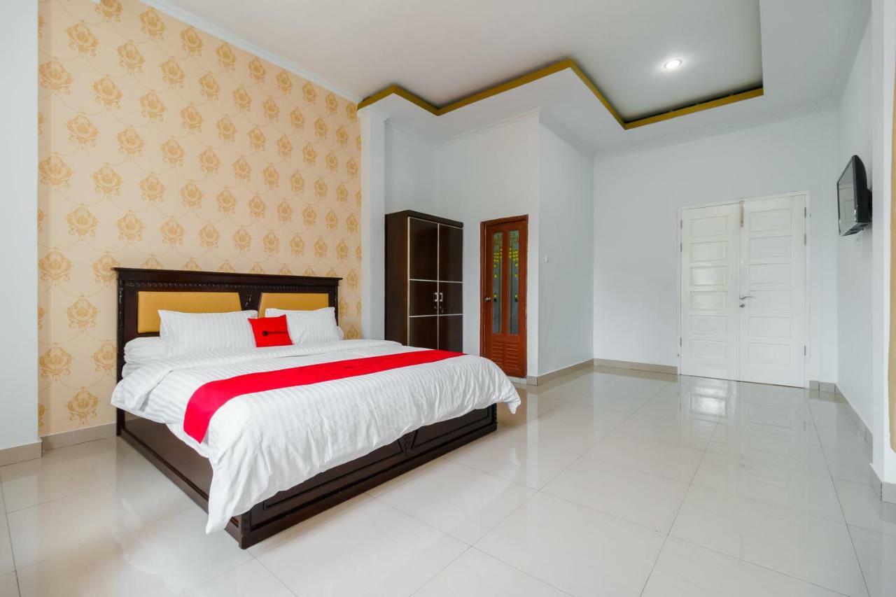 Hotel Reddoorz Syariah Near Simpang Sekip Palembang Zewnętrze zdjęcie