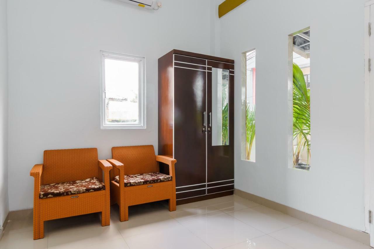 Hotel Reddoorz Syariah Near Simpang Sekip Palembang Zewnętrze zdjęcie